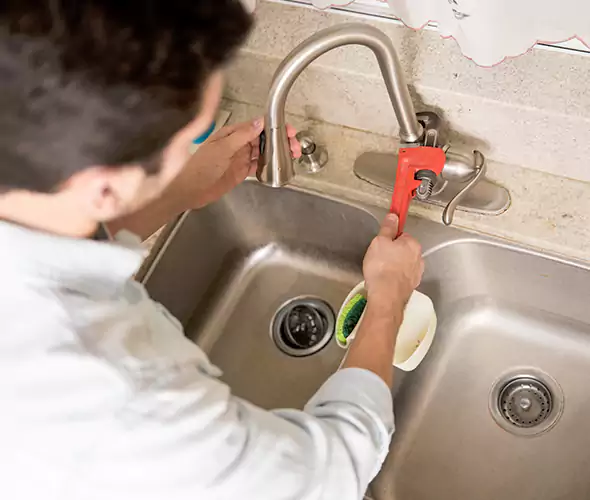 Professional Sink Repair Specialist in Delaware, OH: Schedule Reliable Sink Fixing Services with Us
