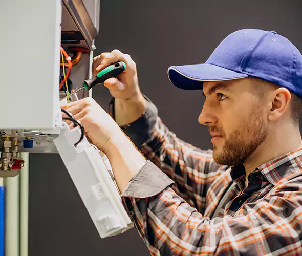 Expert Plumber for Tankless Water Heater Maintenance in Delaware, OH: Schedule Professional Maintenance Services with Us